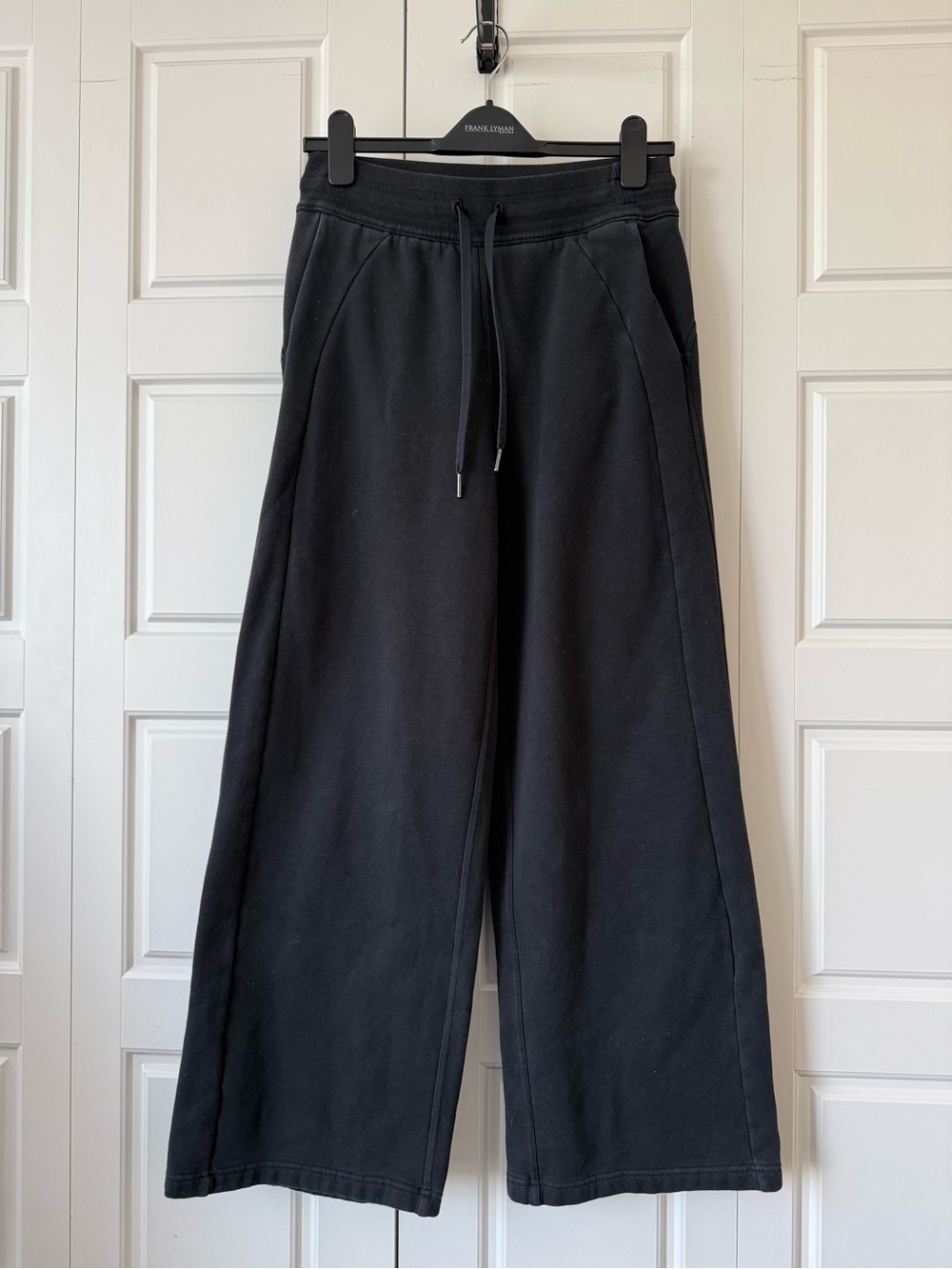 Lululemon Wide Leg Sweatpants - Size 6